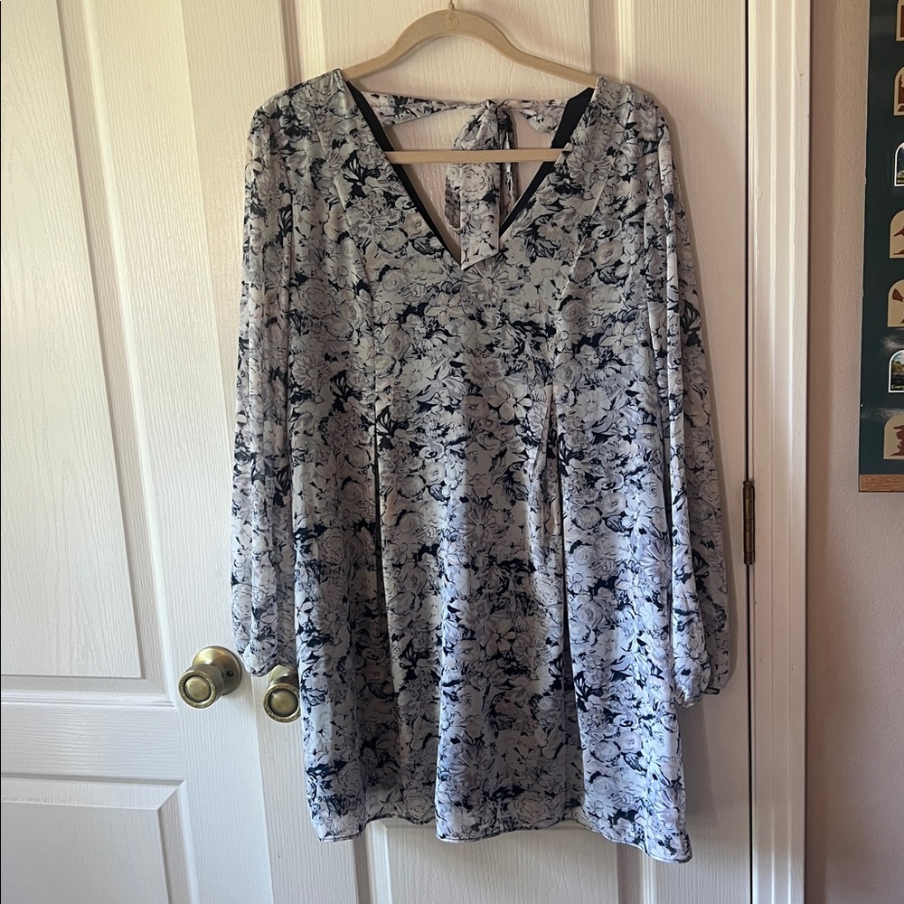 BCBGeneration White and Blue Dress